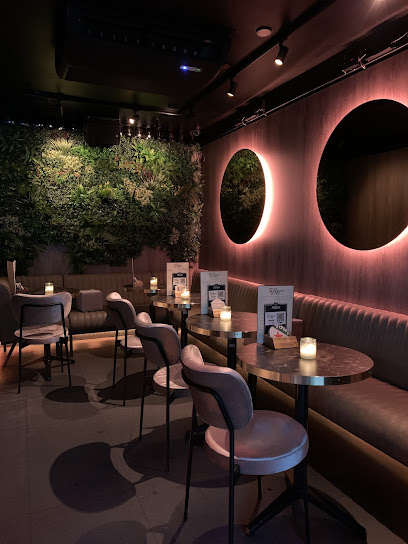 Bar Twenty Two